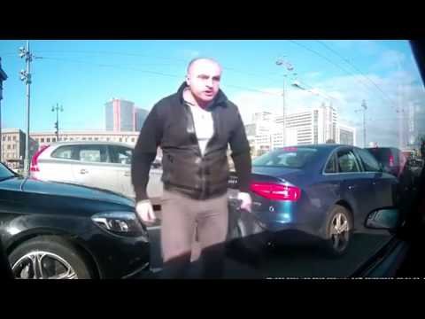 Drivers fighting on streets best fights 2018