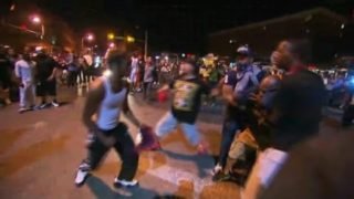 Street fight breaks out among Baltimore protesters