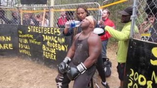STREETBEEFS CORNFLAKE VS HULKMODE