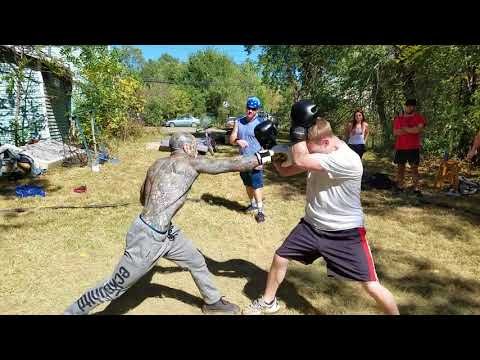 STREETBEEFS MIGHTY MOUSE VS G boxing